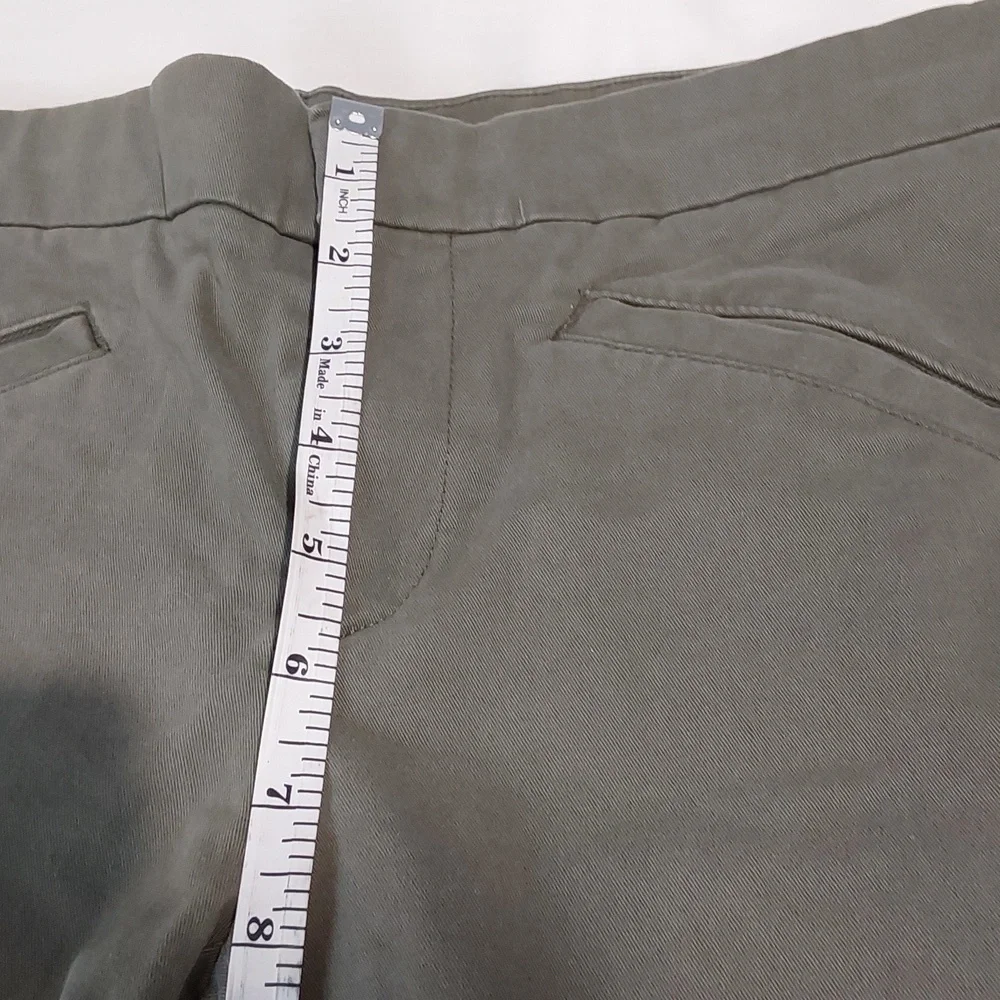 Gap Ultra Skinny Crop Stretch‎ Pants! Green. Size 6A.